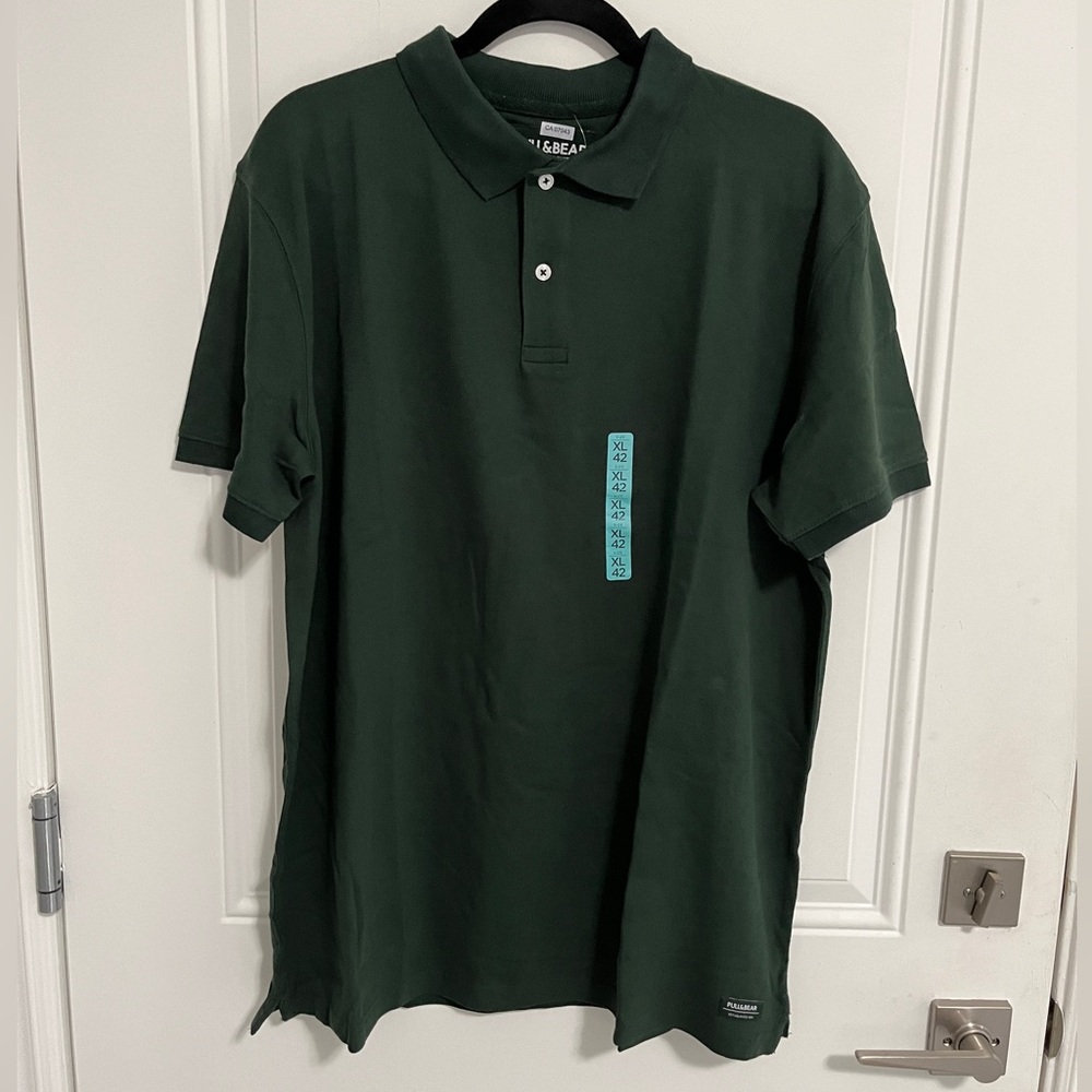 NWT- Pull & Bear Men’s Regular Fit Polo Shirt - Size XL